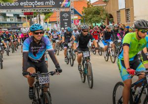 Ciclistas palmeirenses participaram do Circuito Estações de Moutain Bike