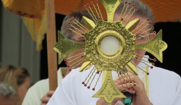 Corpus Christi Solidário reuniu centenas de fiéis em Palmeira