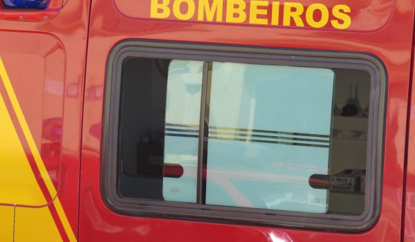 Corpo de bombeiros atendeu dois acidentes de trânsito na quarta-feira (31)