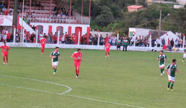 Ypiranga estreou com empate em casa