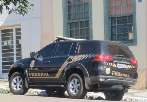 Polícia Federal cumpre mandado judicial em Palmeira