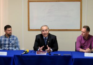 Advogado, prefeito e vice falam sobre investigação de perfil falso