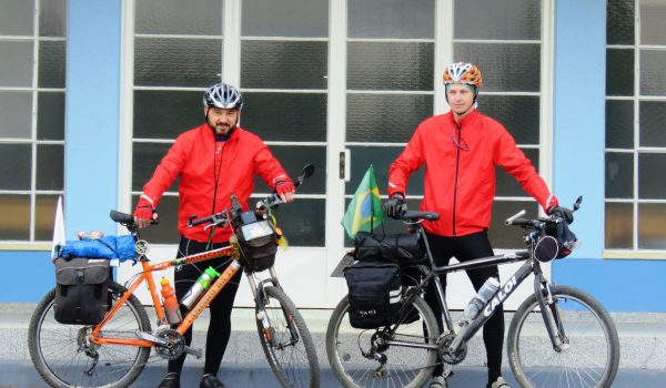 Ciclistas de Palmeira estão pedalando rumo à Basílica de Aparecida