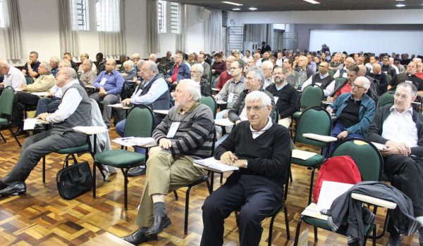 Padres participaram da 25ª Assembleia Geral dos Presbíteros