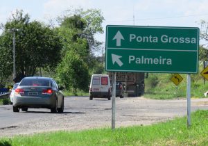 Vanzeiros programam paralisar a estrada entre Palmeira e Ponta Grossa