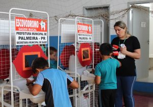 Secretarias de Saúde e Educação promovem atividades lúdicas relacionadas à saúde bucal