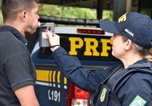 Operação Ano Novo 2018 da PRF registra recorde de motoristas embriagados na Região dos Campos Gerais