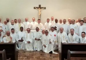 Padres estiveram reunidos na Arquidiocese de Curitiba