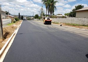 Sete ruas da cidade passam por obras de pavimentação