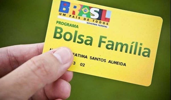 Desligamentos voluntários do Bolsa família chega a 11 mil em 2019