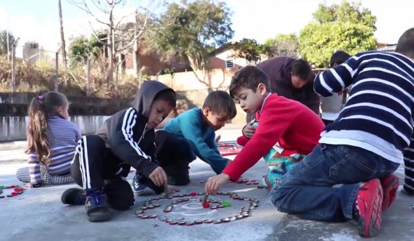 Educação infantil recebe materiais e brinquedos pedagógicos