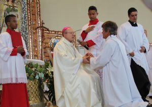 Palmeirense Miguel Simon é ordenado diácono
