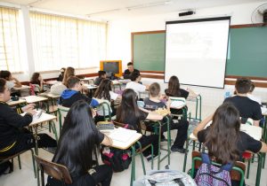 Programa contra abandono escolar começa a apresentar resultados positivos