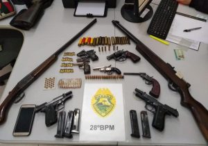 PM prende três homens envolvidos com comércio ilegal de armas em Palmeira