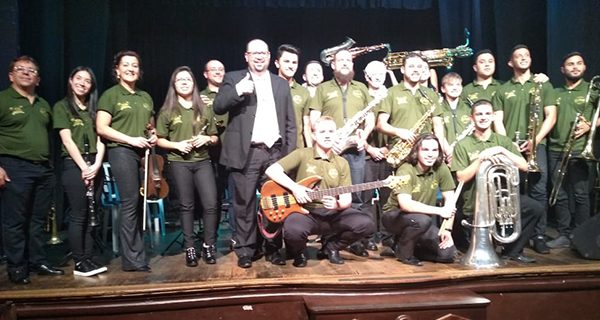 Orquestra Municipal de Palmeira homenageia imigração italiana em apresentação na Lapa