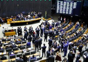 Reforma da Previdência é aprovada em segundo turno