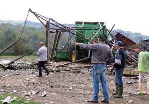 Defesa Civil presta apoio em localidades atingidas por temporal em Palmeira