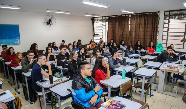 Prazo para matrículas nas escolas Estaduais no Paraná inicia nesta segunda-feira (21)
