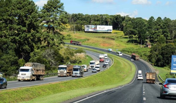 Rodovias estaduais têm redução de 21,43% nos acidentes