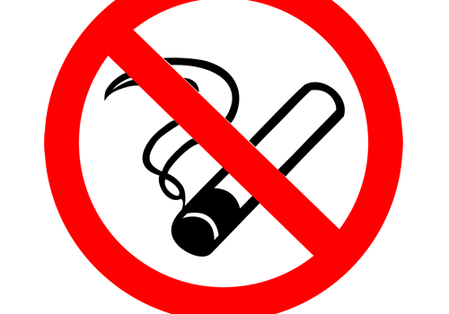 Projeto pretende proibir cigarros em parques, praças e até calçadas