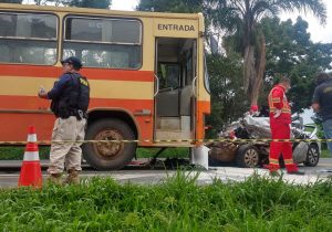 IML identifica vítimas do acidente na BR 277 em Palmeira