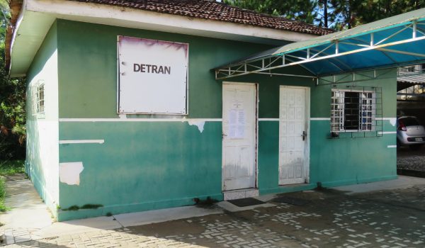 Atendimento ao público do Detran está suspenso