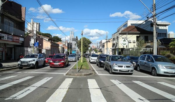 Governo propõe parcelar o IPVA e isenção de pátios veiculares