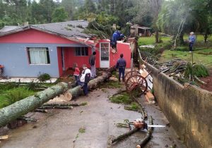 Chega a 54 o número de municípios atingidos por temporal
