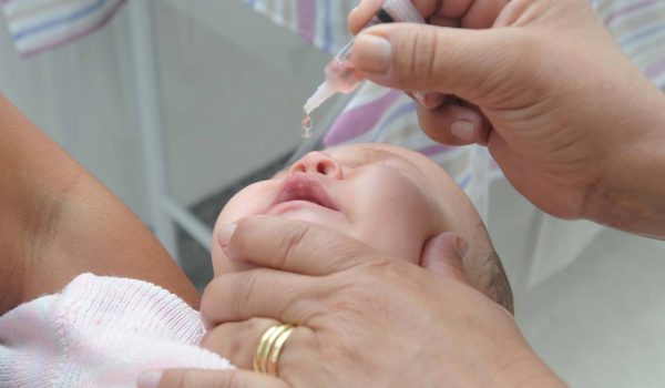 Campanhas de multivacinação, contra a pólio e sarampo são realizadas