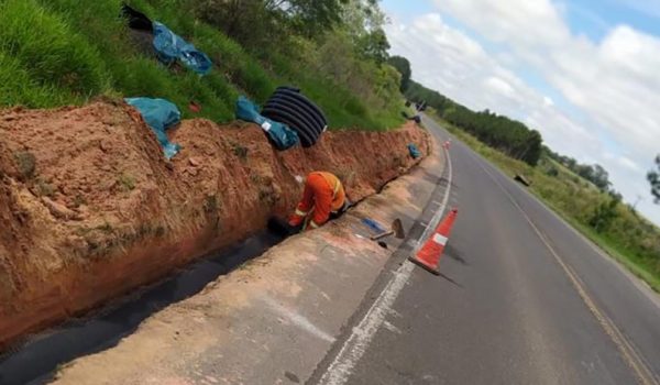 Rodovia entre Ponta Grossa e Palmeira tem obras de conservação