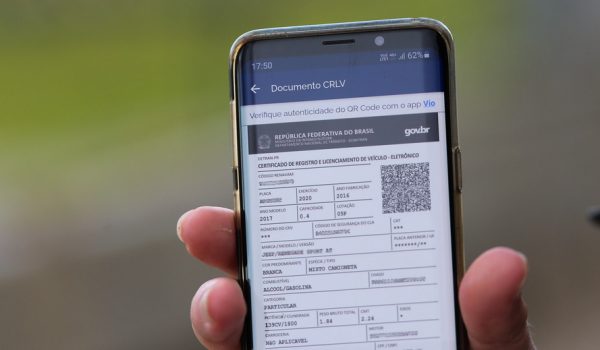 Documento de propriedade de veículos também passa a ser digital