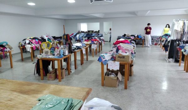 Lions Clube realiza Bazar Solidário em prol da Santa Casa de Palmeira