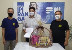 Ação entre amigos do Rotary arrecada R$ 15 mil em prol da Santa Casa