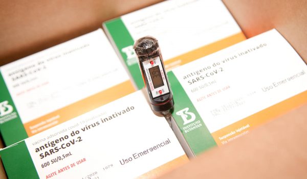 Regional de Saúde de Ponta Grossa distribui 15.560 doses de vacina contra Covid-19 aos municípios