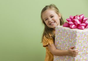 Coordenadora do Procon da dicas para a compra dos presentes do Dia das Crianças