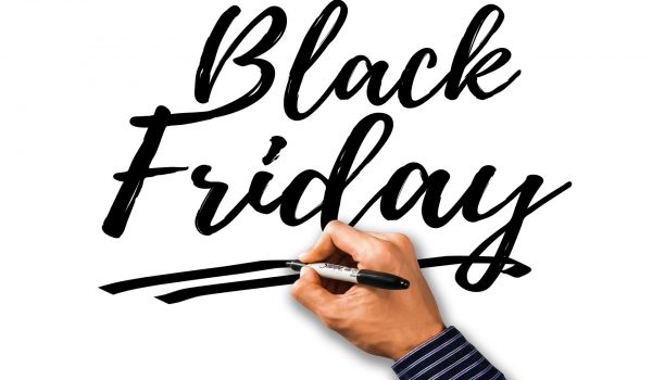 Procon/PR dá dicas para aproveitar ofertas da Black Friday com segurança