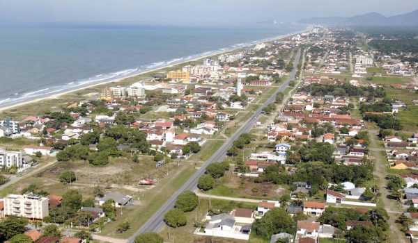 Confira dicas para não cair em golpes de aluguéis de imóveis nas praias