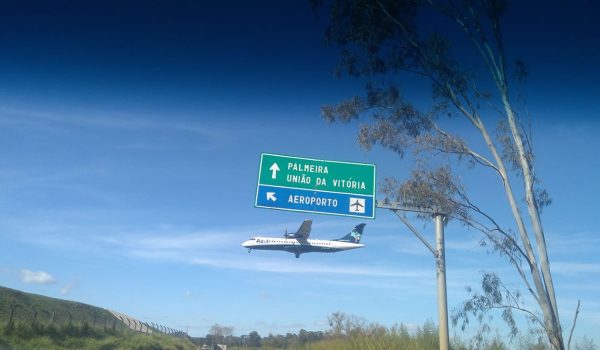 Aeroporto de Ponta Grossa volta a receber voos para Campinas