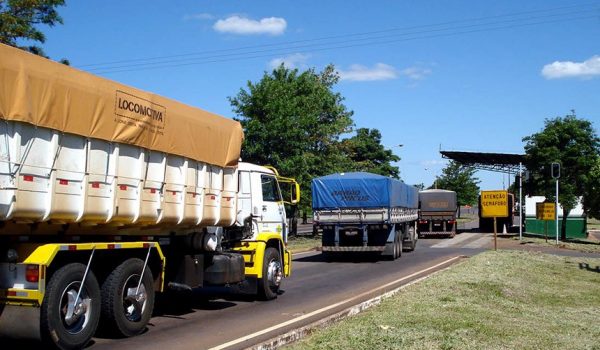 Sancionada sem vetos lei que cria o MEI Caminhoneiro