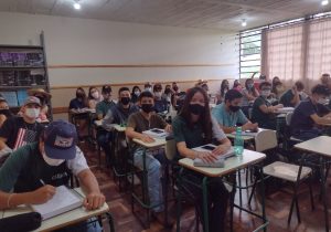 Colégio Agrícola inicia as aulas com mais de 300 alunos internos