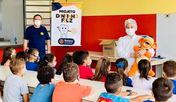 Rotary Club de Palmeira realiza projeto de conscientização a saúde bucal com alunos da rede municipal de ensino