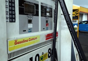 Procon-PR orienta sobre as novas regras para apresentação dos preços dos combustíveis