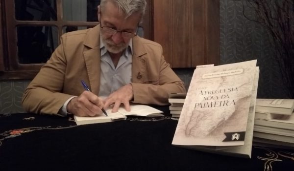 Marcus Vinicius Molinari Machado lança o livro “A Freguesia Nova da Palmeira”