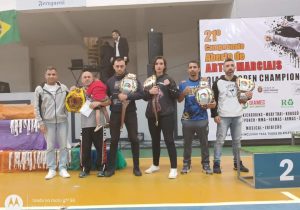 Palmeirense participa de evento internacional de artes marciais e conquista vitória em luta profissional