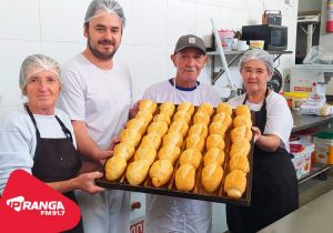 Conheça a rotina dos profissionais responsáveis por garantir o pão quentinho à mesa