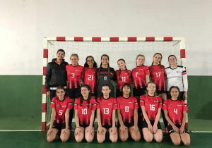 Handebol feminino de Palmeira disputa fase final dos Jogos Escolares do Paraná em Campo Mourão