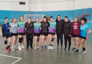 Equipe de handebol adulto vai representar Palmeira na fase regional dos Jogos Abertos do Paraná