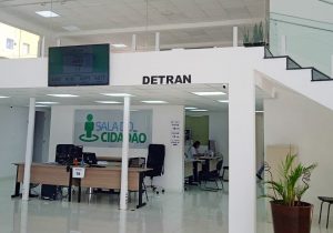 Confira lista com nomes de pessoas com documentos para serem retirados no Detran