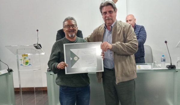 Após 32 anos, Ernesto Xavier de Oliveira Neto encerra suas atividades como colaborador da Câmara Municipal