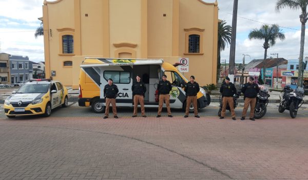 Polícia Militar realiza 'Operação Múltiplos' na área comercial de Palmeira